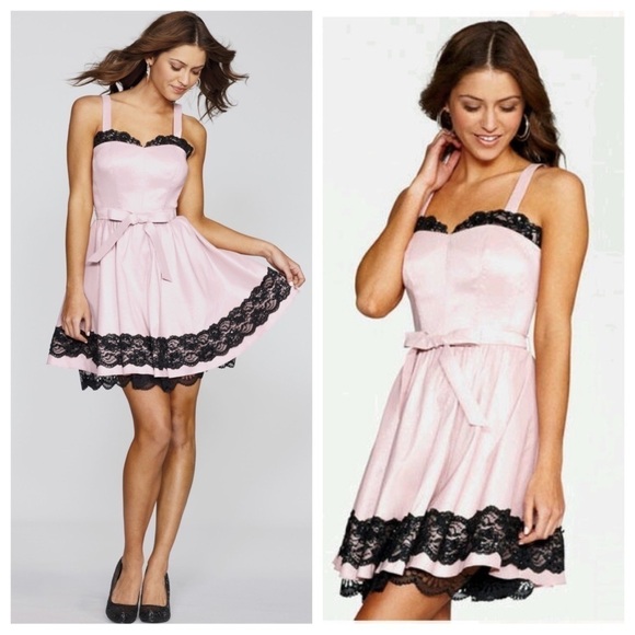 DELIA*S Coquette Sweetheart Neck‎ A-Line Lace Mini Dress Satin Taffeta Size 1/2 - Picture 1 of 13